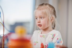 Une étude révèle que le cerveau des enfants dysphasiques peut reconfigurer ses circuits du langage
